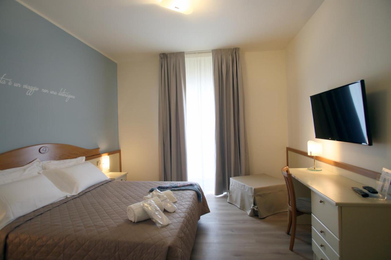 Triple Room,1112338209:JPEG